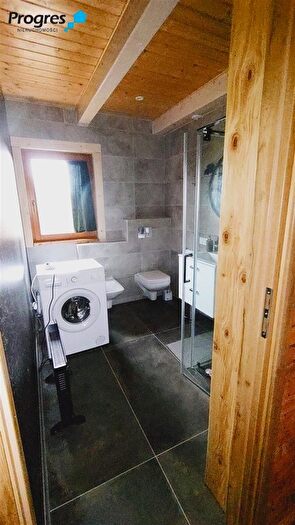 Dom 3-pokojowy na sprzedaż, Kamesznica