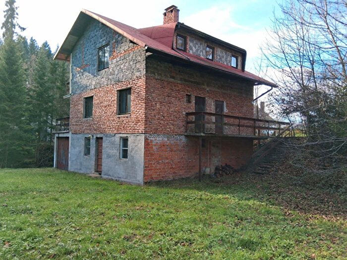 Dom 6-pokojowy na sprzedaż, Milówka