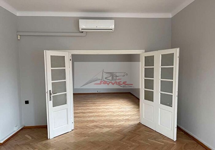 Dom 15-pokojowy do wynajęcia, Warszawa