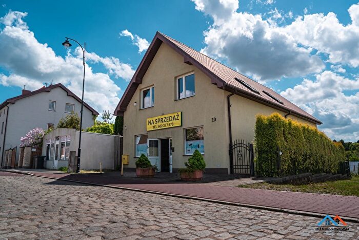 Dom 6-pokojowy na sprzedaż, Recz