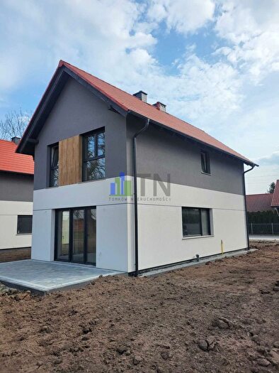Dom 6-pokojowy na sprzedaż, Wojnowice