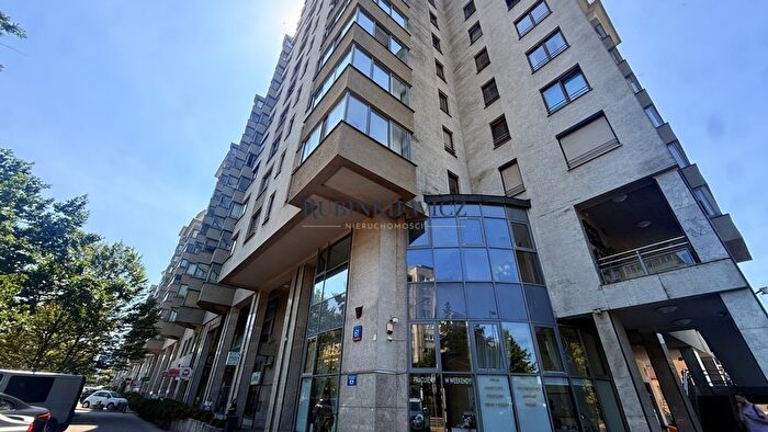 Mieszkanie 3-pokojowe na sprzedaż, Warszawa – Aleja Jana Pawła II