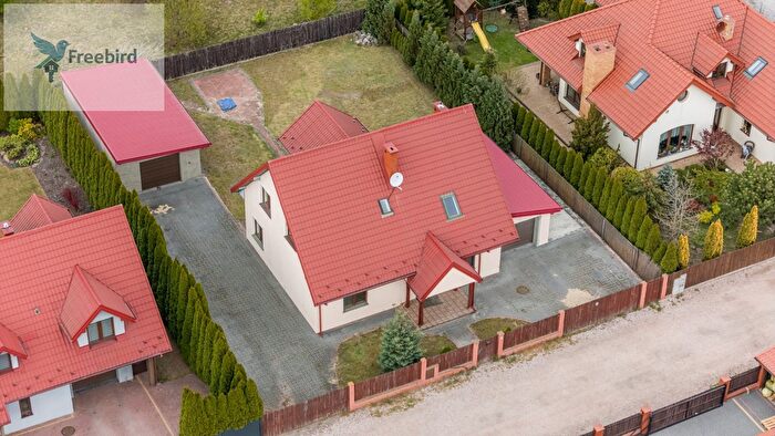 Dom 5-pokojowy na sprzedaż, Stanisławów Pierwszy