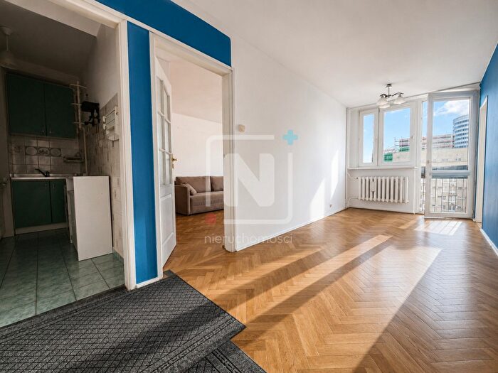 Mieszkanie 3-pokojowe na sprzedaż, Warszawa – Krochmalna