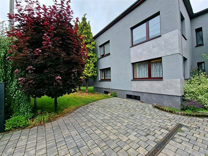 Dom 7-pokojowy na sprzedaż, Radzionków