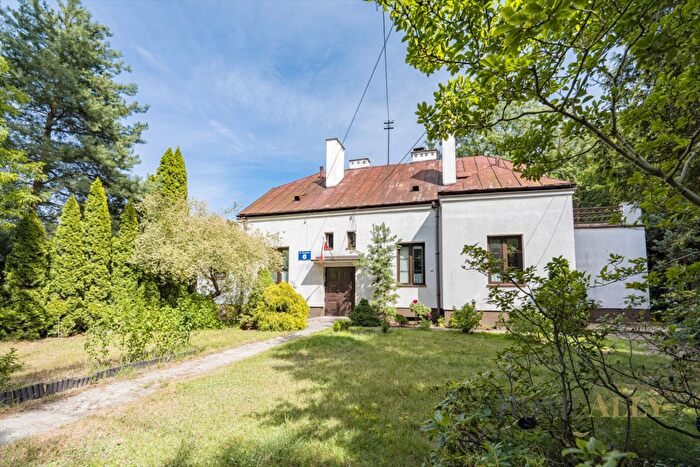 Dom 8-pokojowy na sprzedaż, Pruszków