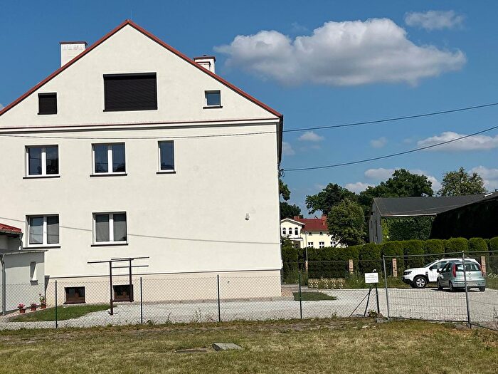 Mieszkanie 3-pokojowe na sprzedaż, Leszno