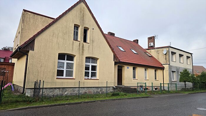 Mieszkanie 4-pokojowe na sprzedaż, Biały Zdrój