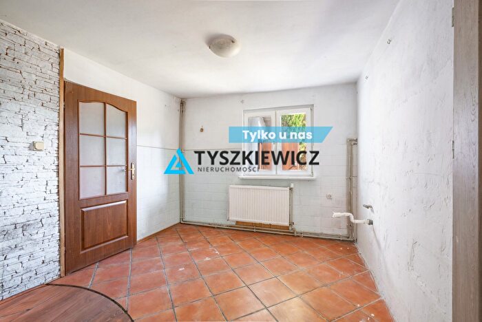 Mieszkanie 2-pokojowe na sprzedaż, Cecenowo