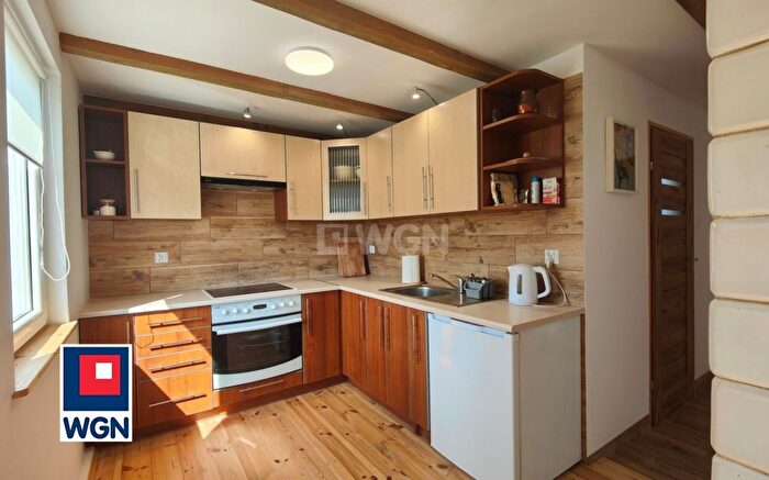 Dom 3-pokojowy na sprzedaż, Krasne