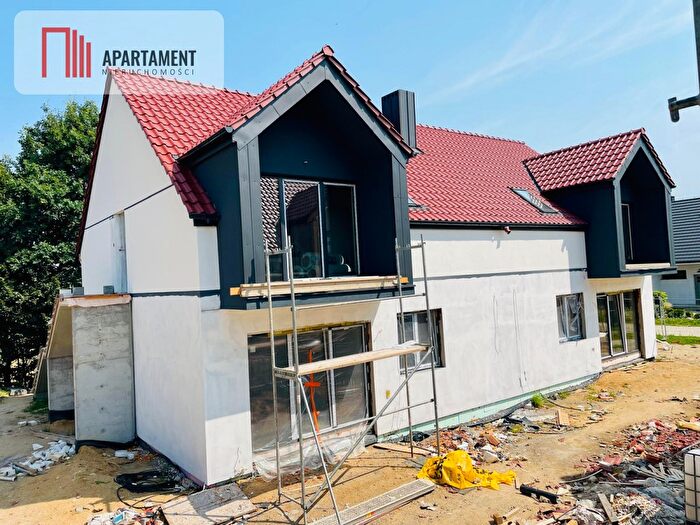 Mieszkanie 3-pokojowe na sprzedaż, Wołów