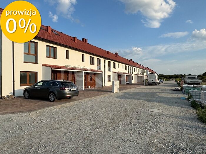 Mieszkanie 4-pokojowe na sprzedaż, Oleśnica