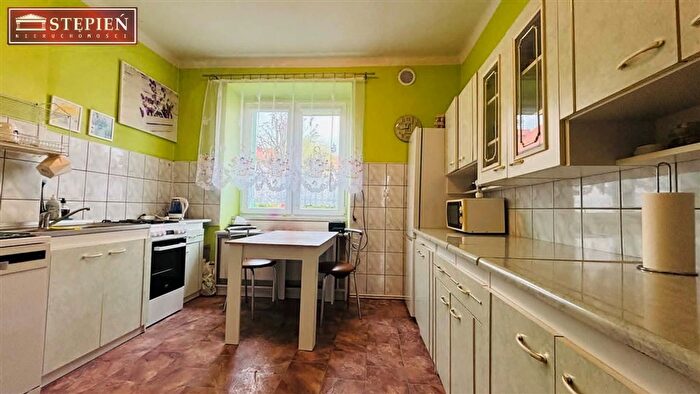 Mieszkanie 3-pokojowe na sprzedaż, Kowary
