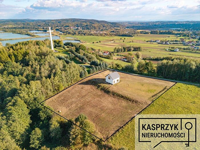 Dom 4-pokojowy na sprzedaż, Ujazd