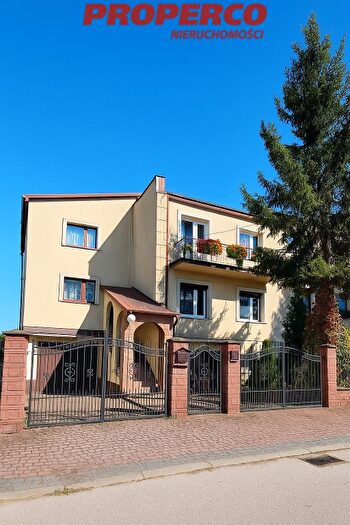 Dom 8-pokojowy na sprzedaż, Kielce