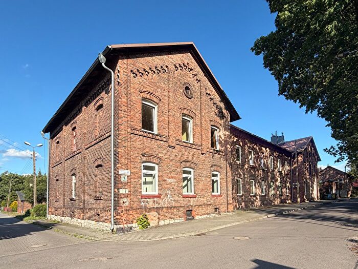Mieszkanie 3-pokojowe na sprzedaż, Sosnowiec – Skwerowa