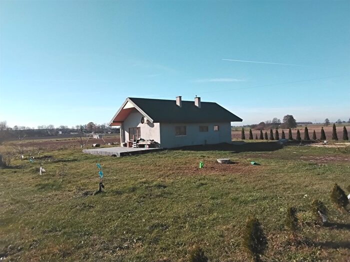 Dom 1-pokojowy na sprzedaż, Stasiolas