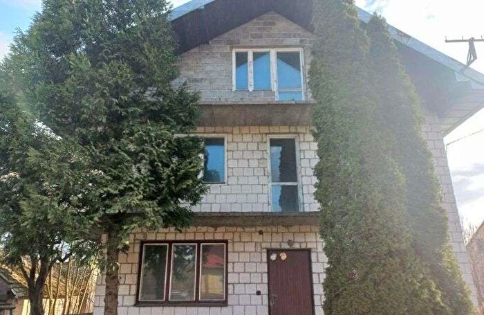 Dom 6-pokojowy na sprzedaż, Kielce
