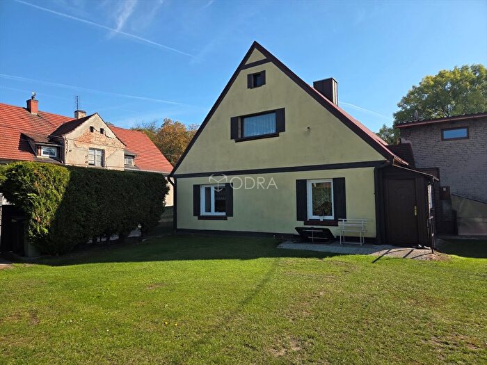Dom 5-pokojowy na sprzedaż, Jelcz-Laskowice
