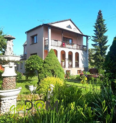 Dom 7-pokojowy na sprzedaż, Okszów