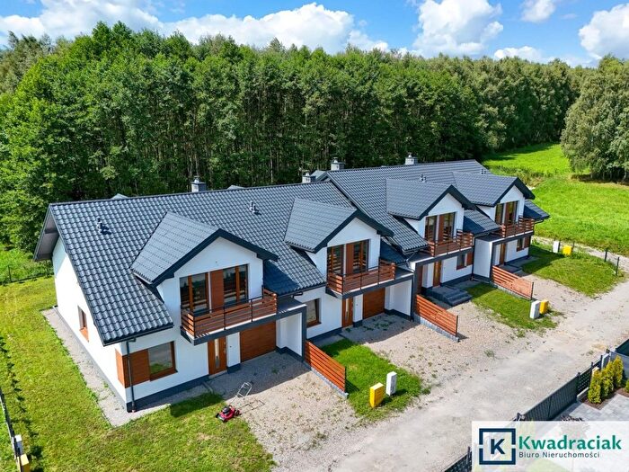 Dom 4-pokojowy na sprzedaż, Ustrobna