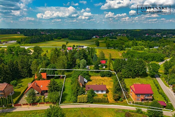 Dom 4-pokojowy na sprzedaż, Ładna