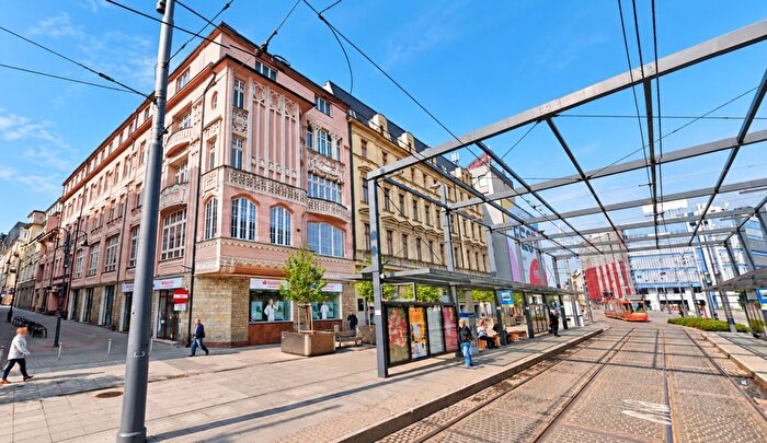 Mieszkanie 3-pokojowe na sprzedaż, Katowice – Dyrekcyjna