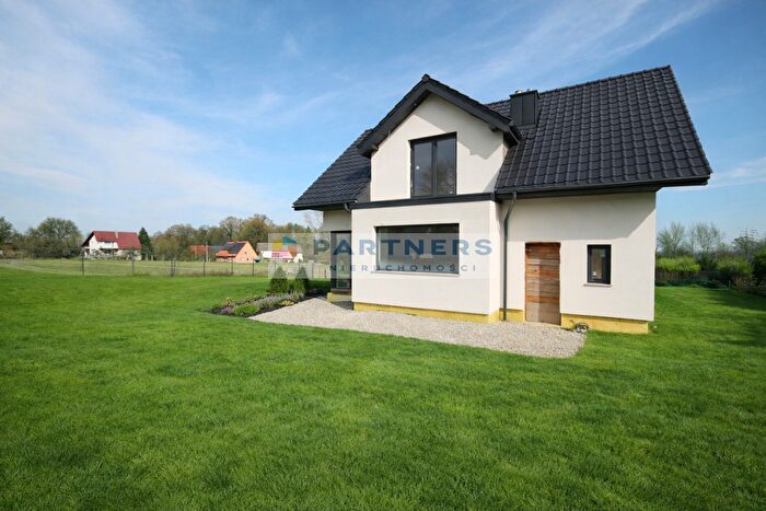 Dom 4-pokojowy na sprzedaż, Szymanów