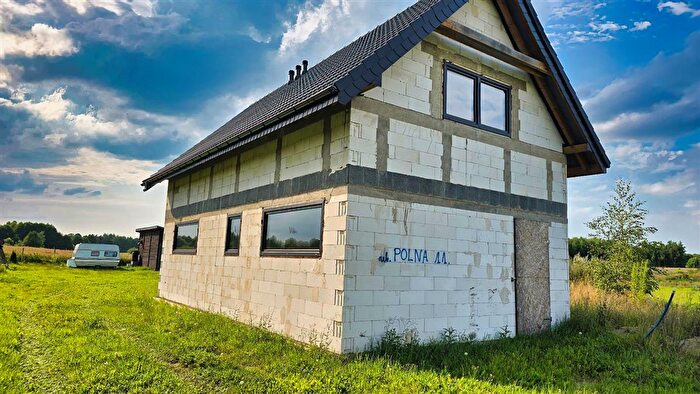 Dom 4-pokojowy na sprzedaż, Mieszałki