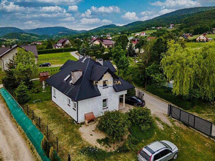 Dom 4-pokojowy na sprzedaż, Limanowa
