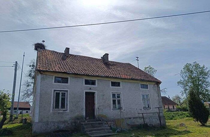 Dom 4-pokojowy na sprzedaż, Mingajny