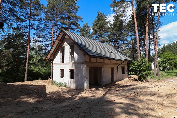 Dom 5-pokojowy na sprzedaż, Mników