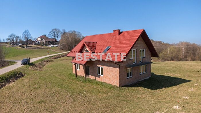 Dom 5-pokojowy na sprzedaż, Zwiernik