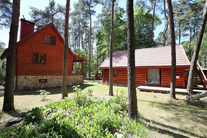 Dom 7-pokojowy na sprzedaż, Sokolniki-Las