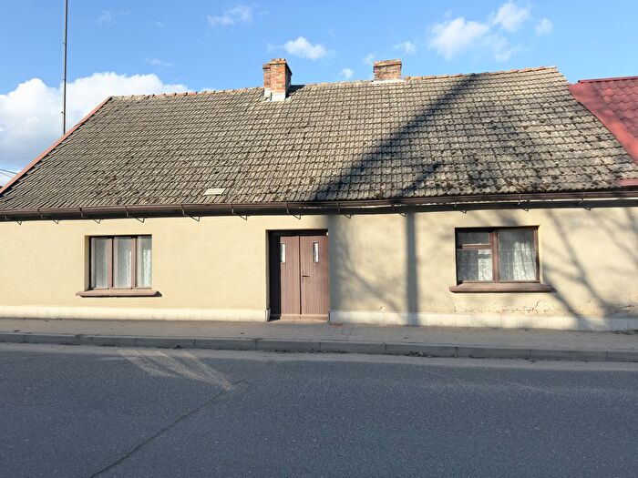 Dom 5-pokojowy na sprzedaż, Obrzycko
