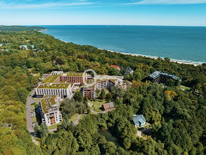 Mieszkanie 3-pokojowe na sprzedaż, Sopot