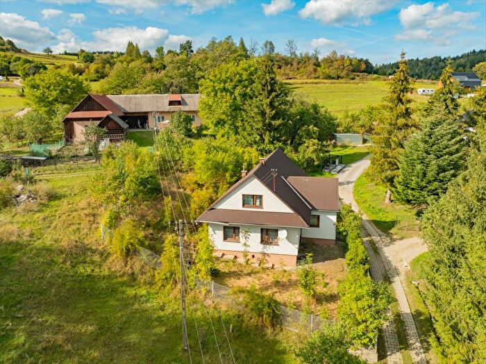 Dom 4-pokojowy na sprzedaż, Spytkowice