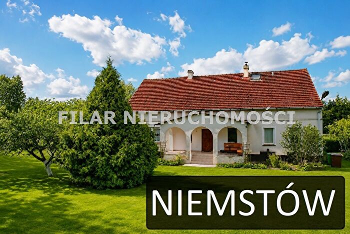 Dom 3-pokojowy na sprzedaż, Niemstów