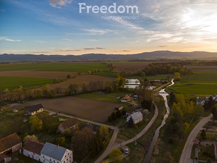 Dom 4-pokojowy na sprzedaż, Trzeboszowice