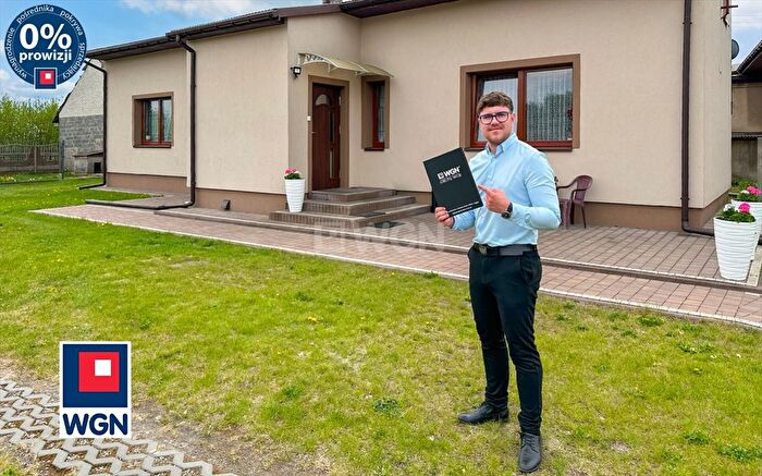 Dom 2-pokojowy na sprzedaż, Koniecpol