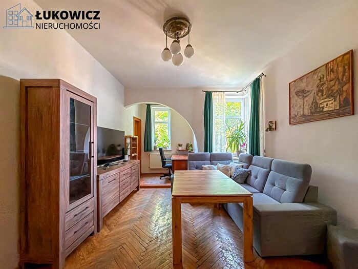 Mieszkanie 3-pokojowe do wynajęcia, Bielsko-Biała