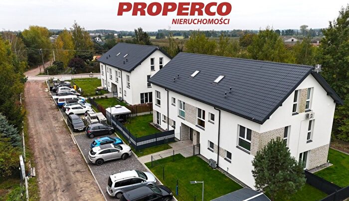 Mieszkanie 5-pokojowe na sprzedaż, Mroków