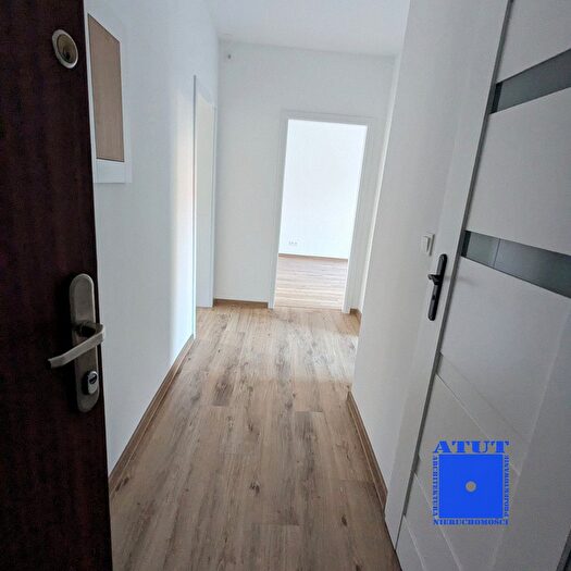 Mieszkanie 3-pokojowe na sprzedaż, Pyskowice