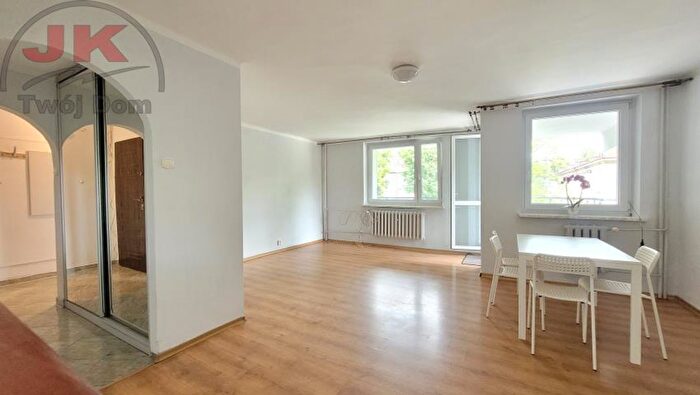 Mieszkanie 3-pokojowe na sprzedaż, Sosnowiec – Komandosów