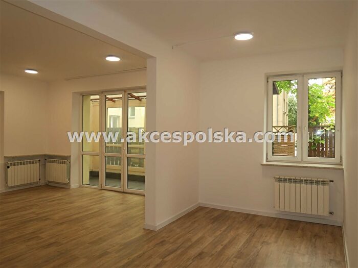Mieszkanie 8-pokojowe na sprzedaż, Warszawa – Dunajecka
