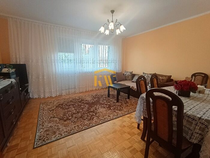 Mieszkanie 3-pokojowe na sprzedaż, Radom