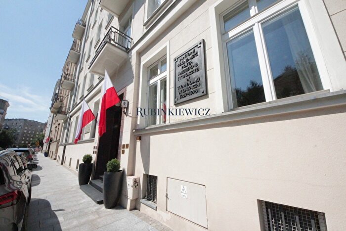 Mieszkanie 3-pokojowe do wynajęcia, Warszawa – Aleja Pąsowych Róż