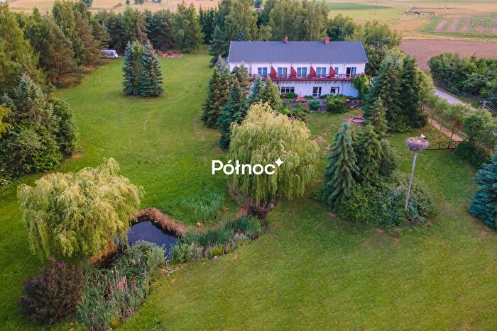 Dom 18-pokojowy na sprzedaż, Czarnówka