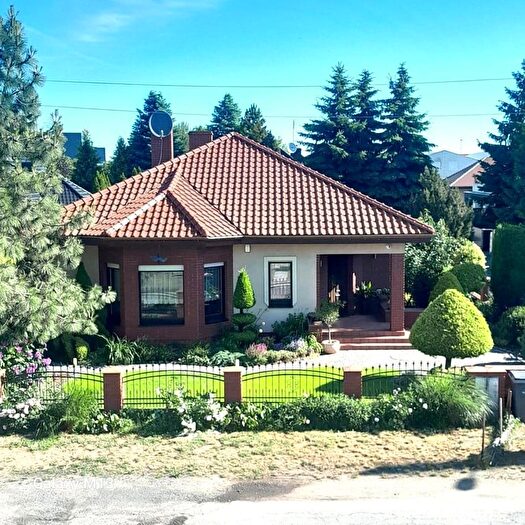 Dom 4-pokojowy na sprzedaż, Leszno