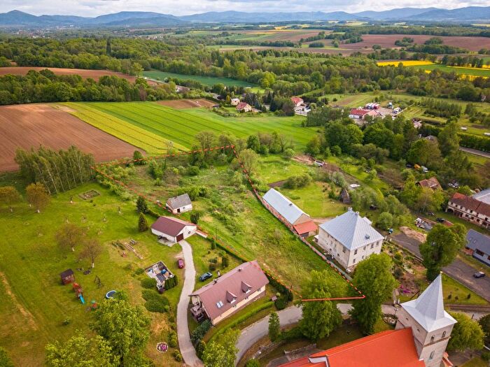 Dom 3-pokojowy na sprzedaż, Polski Świętów